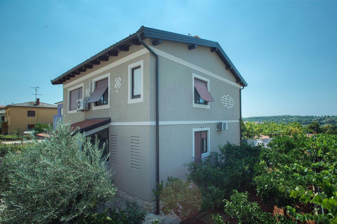 Diegos Apartments Pula Exterior photo